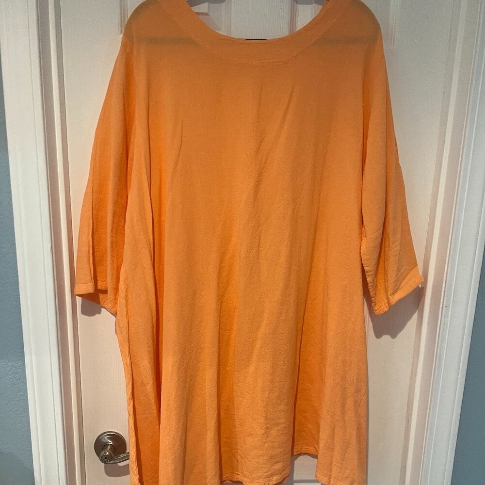 NWOT PLUS SIZE 2XL/3XL ASYMMETRICAL HEM GAUZE DRESS TUNIC TOP